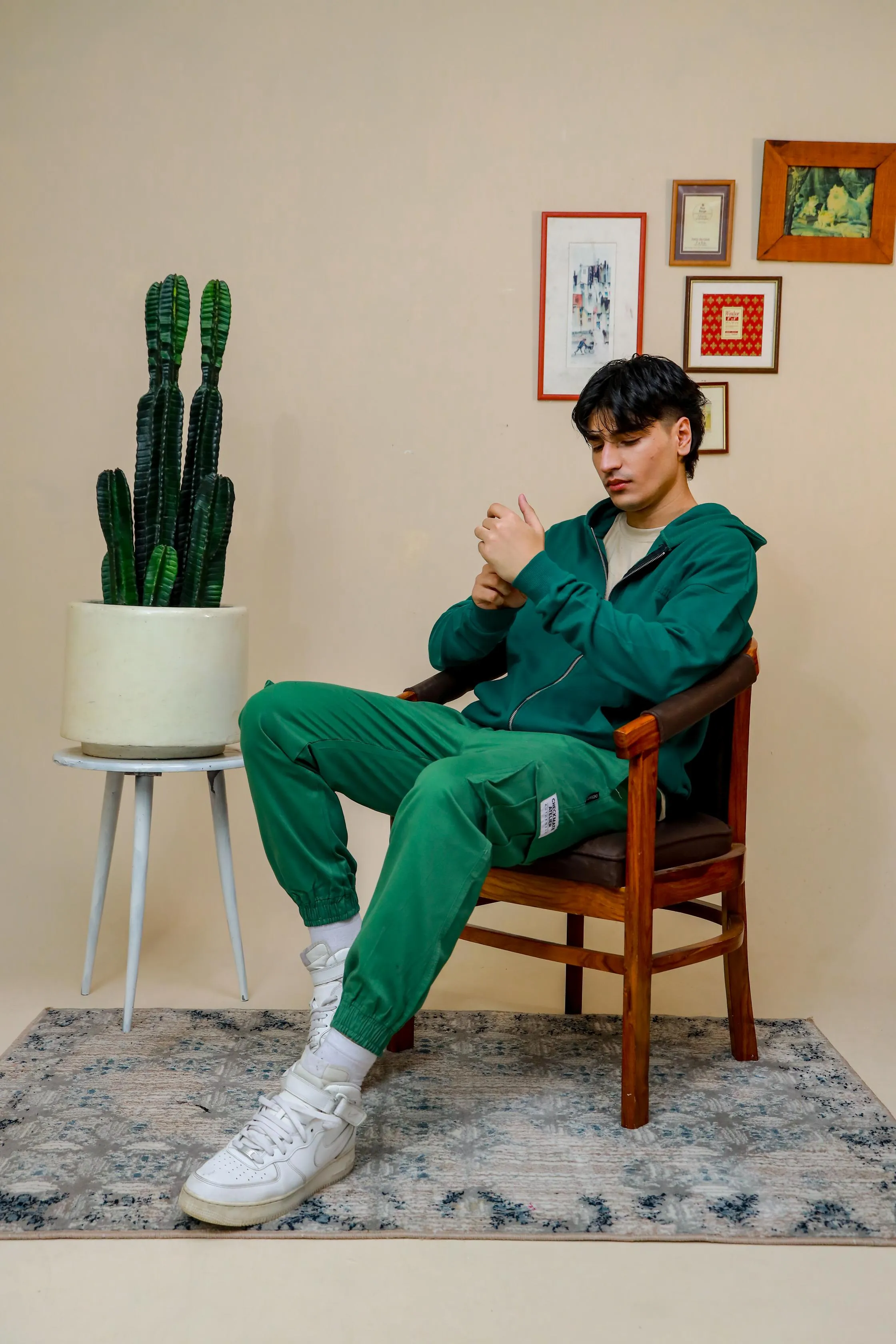 GREEN ZIP UP HOODIE