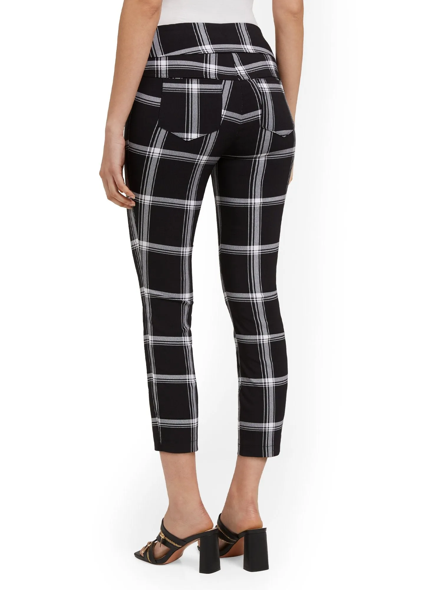 Petite Whitney High-Waisted Pull-On Slim-Leg Capri Pant - Check-Print