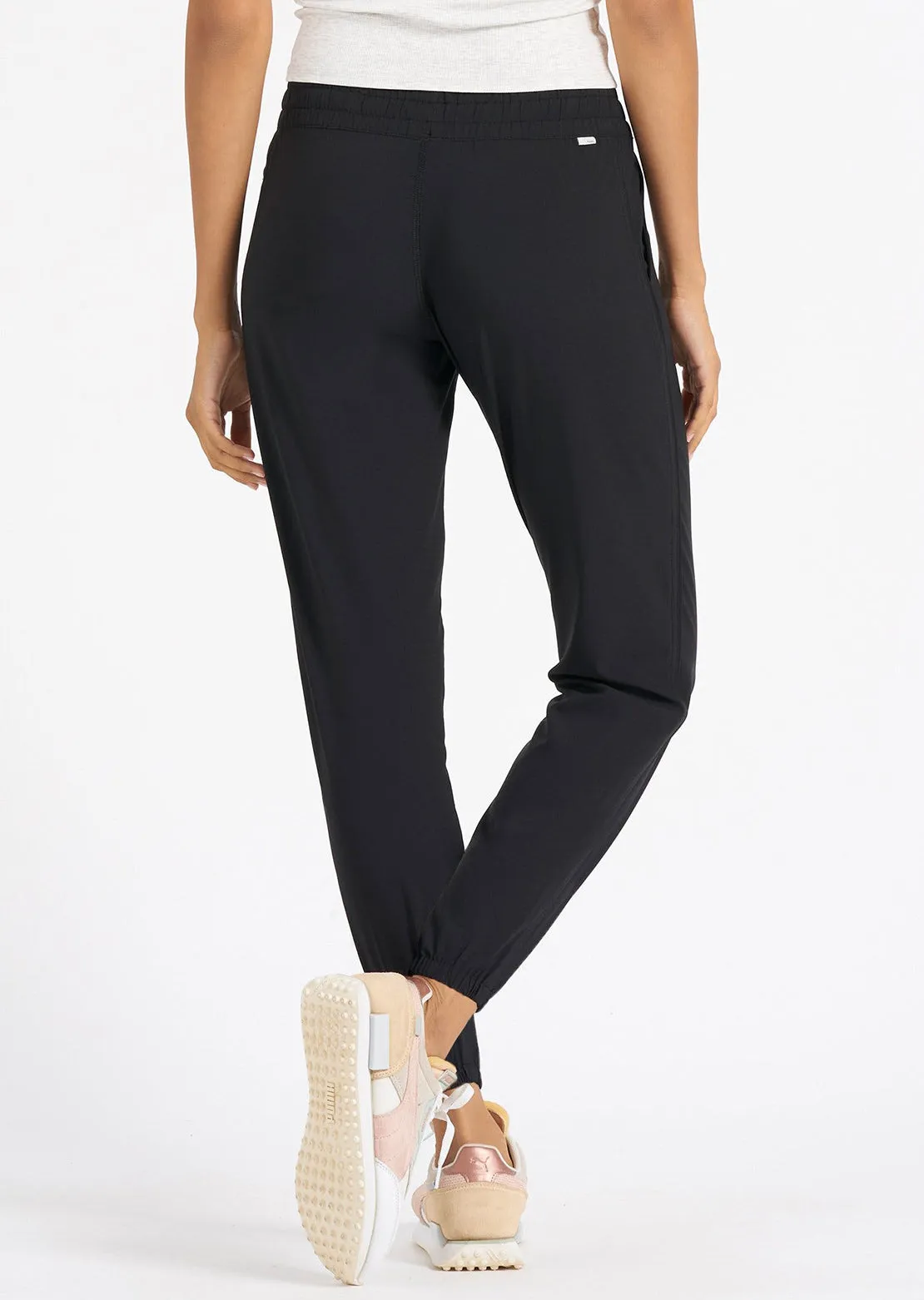 Vuori Women's Weekend Joggers