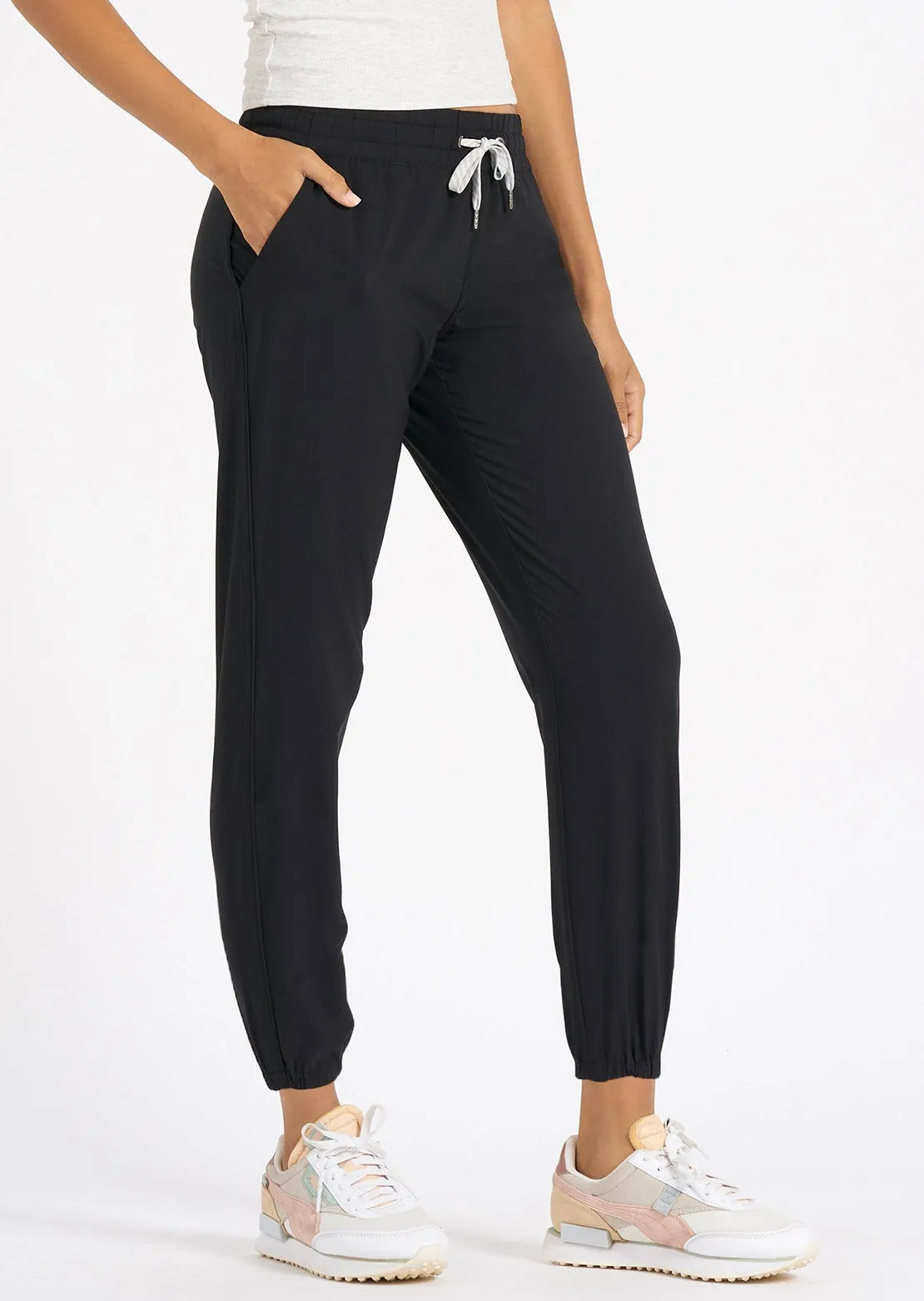 Vuori Women's Weekend Joggers