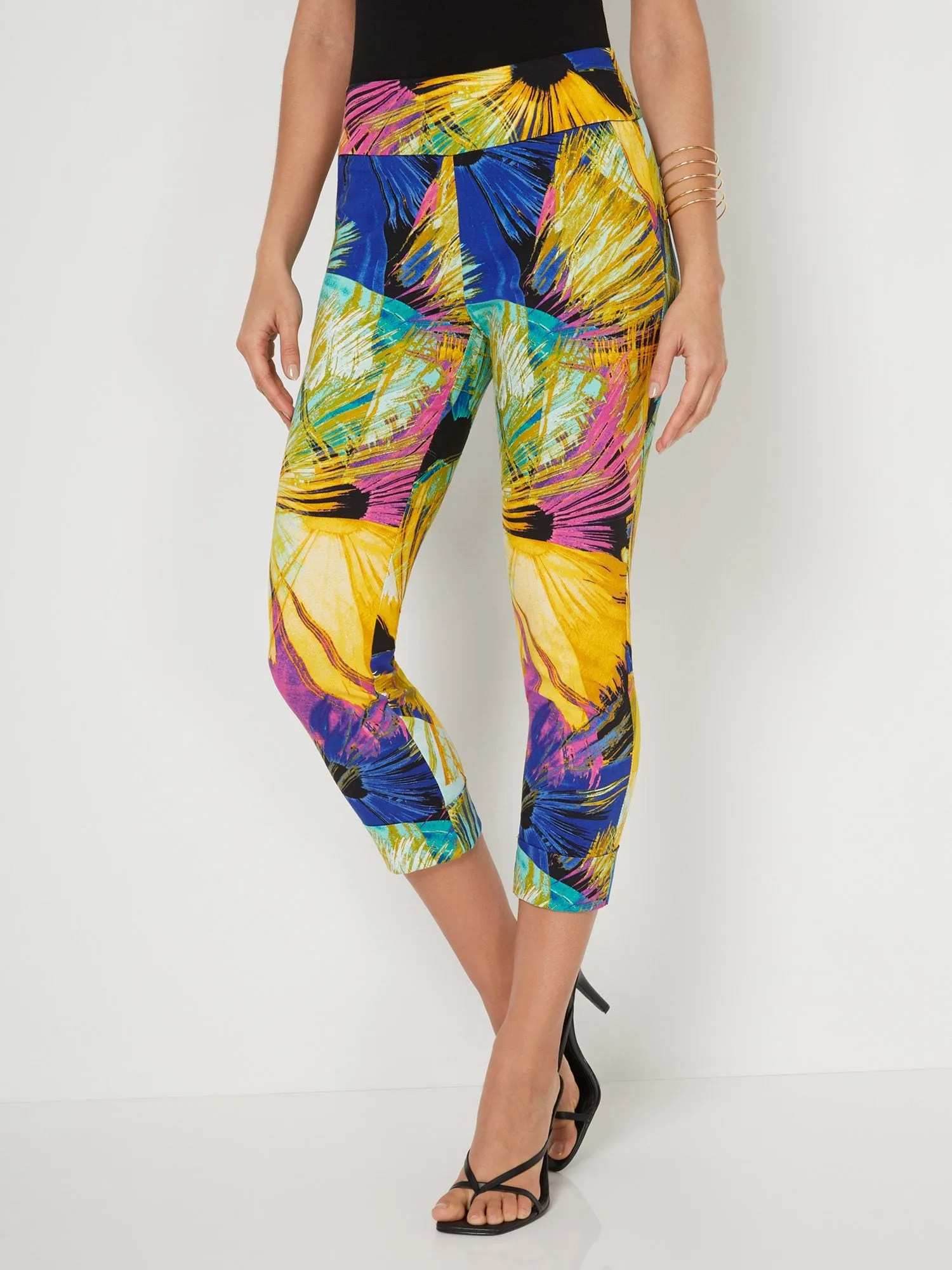 Whitney High-Waisted Pull-On Slim-Leg Capri Pant - Firework Print